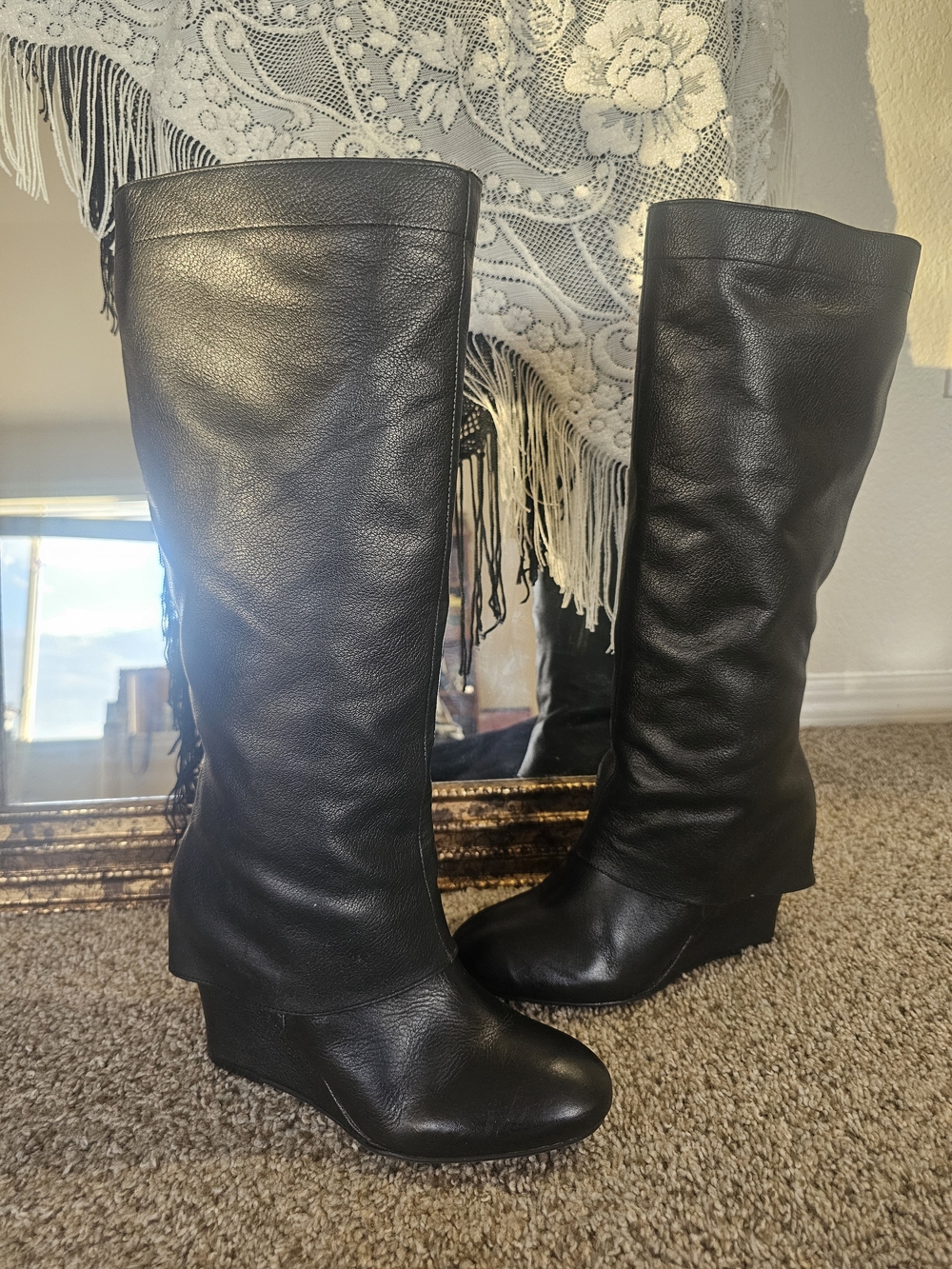Steve Madden Black Leather Boot Cut Wedge Boots - Picture 3 of 10